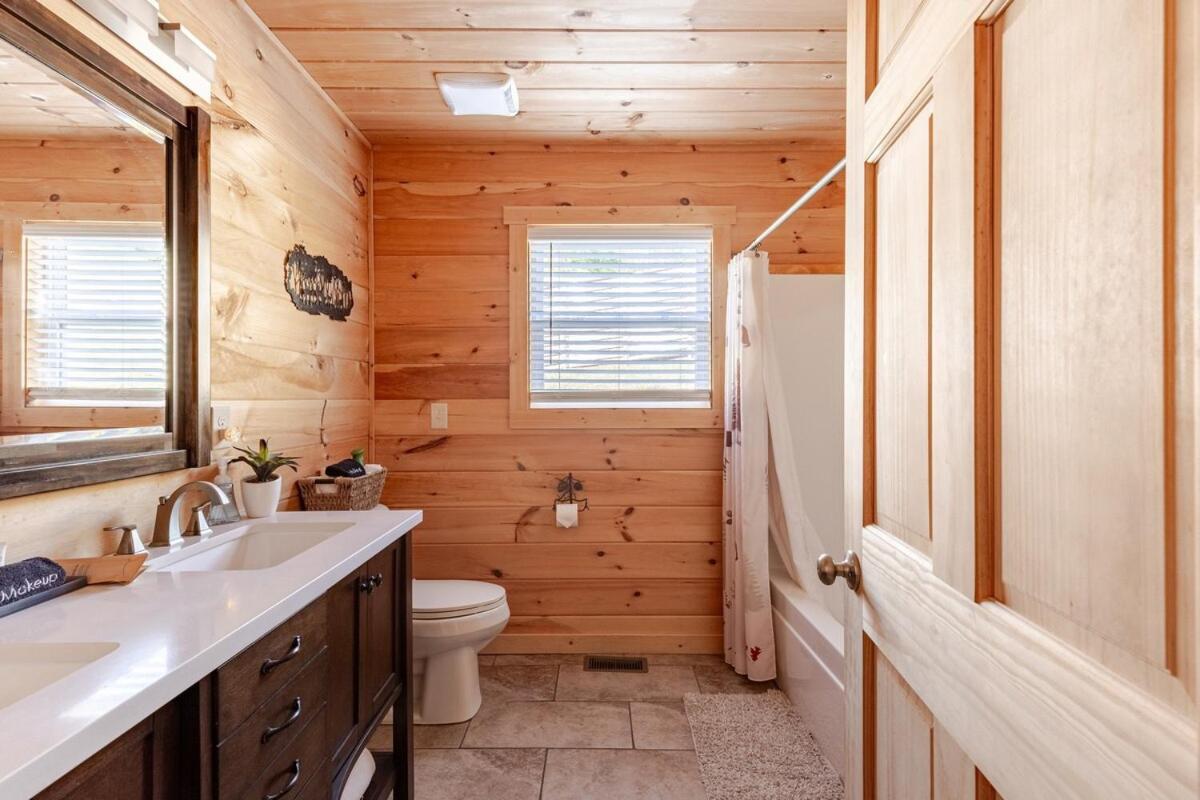 Twin Oaks Cabin Bryson City Ngoại thất bức ảnh